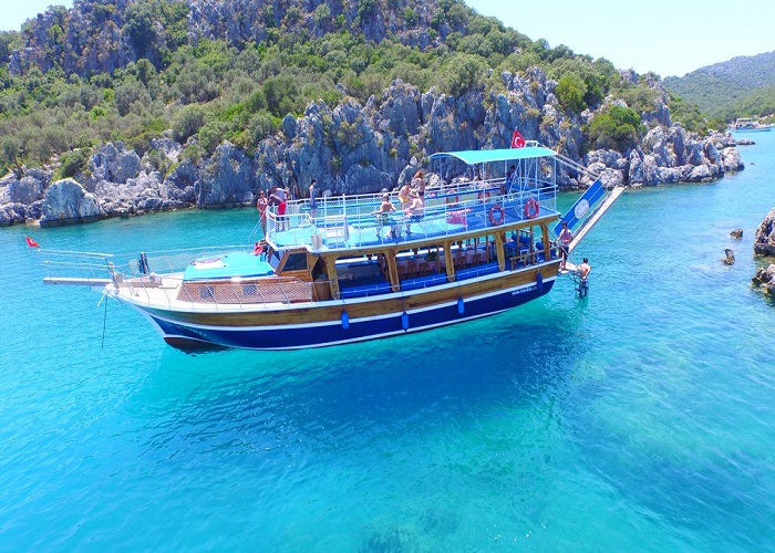 Icmeler Private VIP Boat (ASK PRICE)